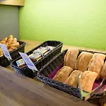 Ibis Budget Nimes Hotel