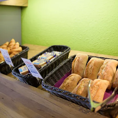 B&B Hotel Nimes Caissargues Hotel
