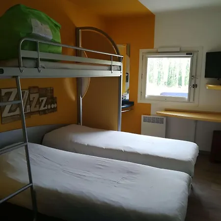 B&B Hotel Nimes Caissargues Hotel 2*